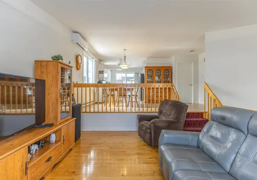 House for sale - 5 Rue du Curé-Laflèche, Victoriaville, G6S 1H7