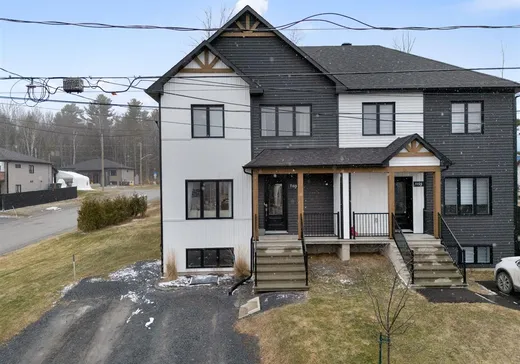 Maison à étages à vendre - 1159 Rue Bérubé, Sherbrooke, J1N1B6