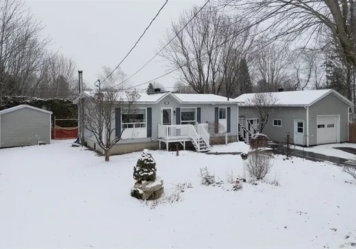 Bungalow for sale - 4955 Rue Eusèbe-Lemaire, Drummondville, J2E1N7