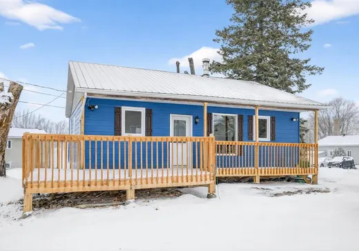 Bungalow à vendre - 205 Rue St-Jacques O., Plessisville, G6L4Y2