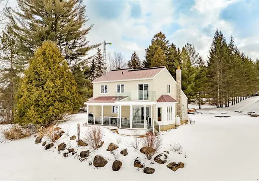 House for sale - 718 Route 263, Lambton, G0M 1H0