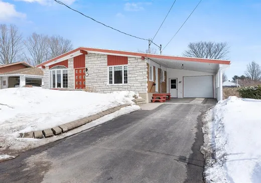 Maison à vendre - 12 2e Avenue, Pont-Rouge, G3H 3E5