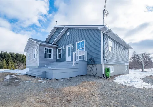 House for sale - 586 Ch. Beauséjour, Saint-Elzéar-de-Témiscouata, G0L 2W0