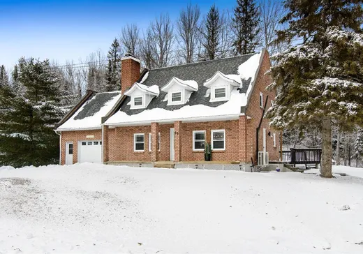 Maison à étages à vendre - 90 Rue Masebo, Maniwaki, J9E3A9