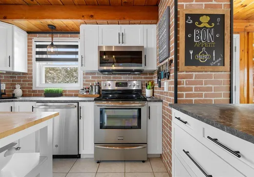 Maison à vendre - 90 Rue Masebo, Maniwaki, J9E 3A9