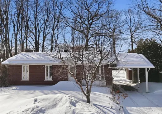 Maison à vendre - 925 Rue Desjardins, Saint-Jérôme, J5L 1K9