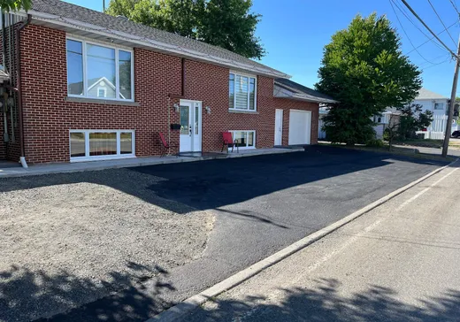 Maison à vendre - 193-197 Av. Fraser, Matane, G4W 3H4