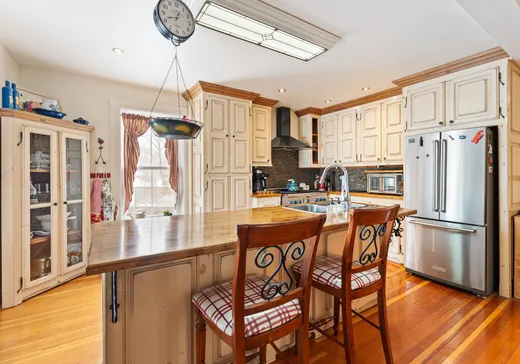 Maison à vendre - 500 Rue Principale, Saint-Jean-sur-Richelieu, J0J 1X0