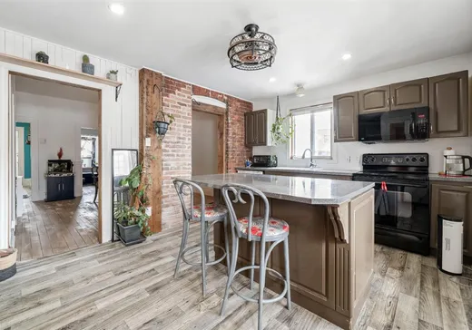 Maison à vendre - 172 Rue Cousineau, Salaberry-de-Valleyfield, J6S 1P6