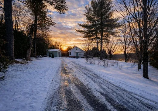 Bungalow à vendre - 28 Route 237 N., Frelighsburg, J0J1C0