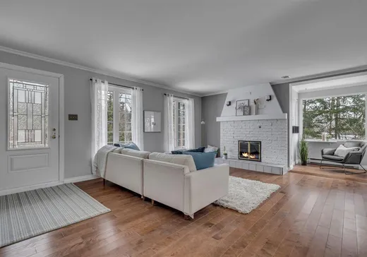 Maison à vendre - 9 Ch. de l'Âtre, Lac-Beauport, G3B 1W6