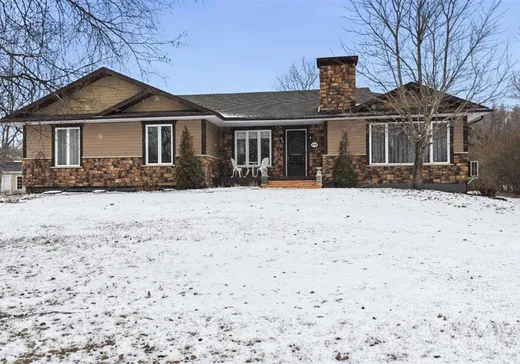 House for sale - 640 Av. de la Chaudière, Saint-Georges, G5Y 3S9