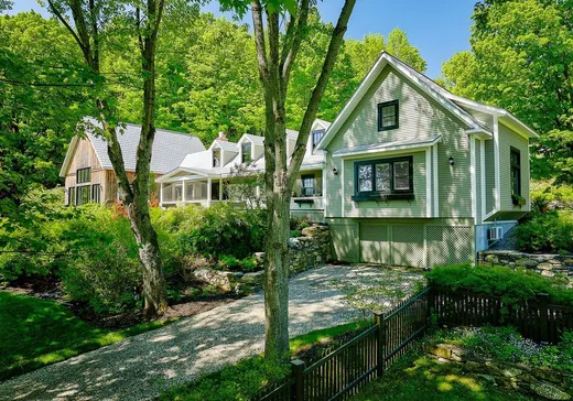 Maison à étages à vendre - 340 Rue Hovey, Magog, J0B2C0