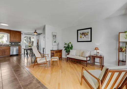 Maison à vendre - 681 Rue Bastien, Buckingham, J8L 3Y6