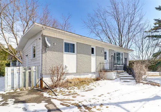 Bungalow à vendre - 815 Rue Monty, Laval (Vimont), H7A2E2