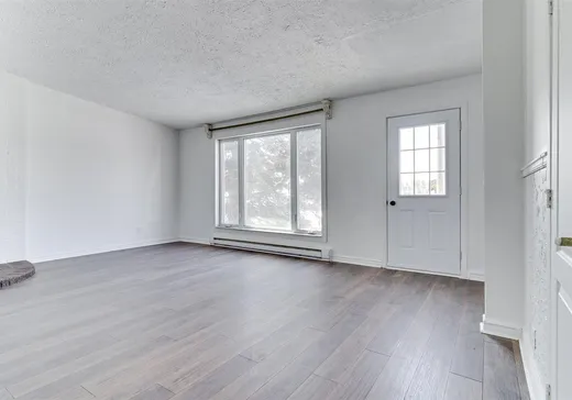Maison à vendre - 815 Rue Monty, Laval (Vimont), H7A 2E2