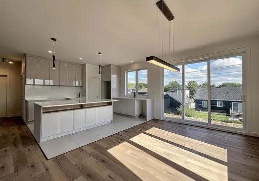 Maison à vendre - 168 Rue de la Tourbière, Stoneham, G3C 0G6