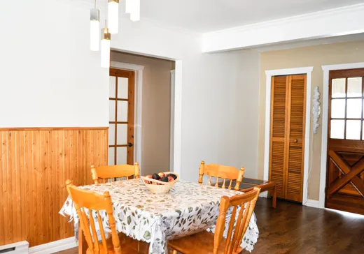 Maison à vendre - 49 Av. Boisvert, Port-Cartier, G5B 1X2