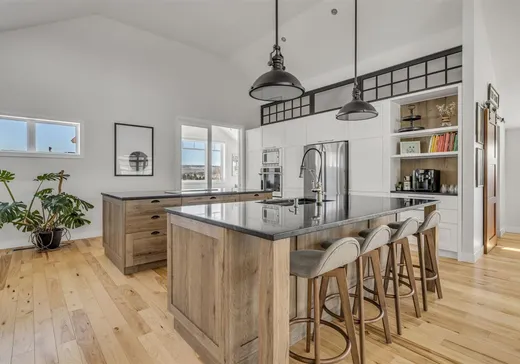 Maison à vendre - 45 Rue des Granites, St-Ferreol-les-Neiges, G0A 3R0