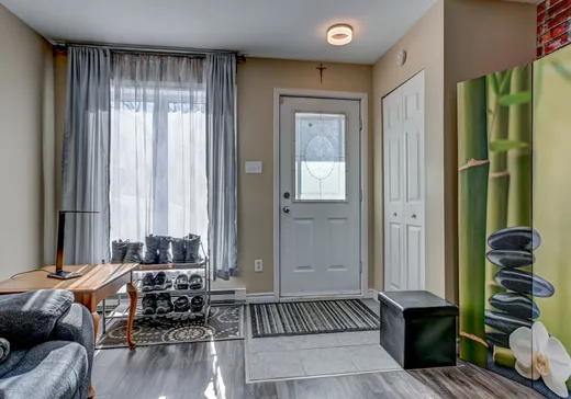 Maison à vendre - 2393 Rue Madame-Magnan, Deux-Montagnes, J7R 4Y7