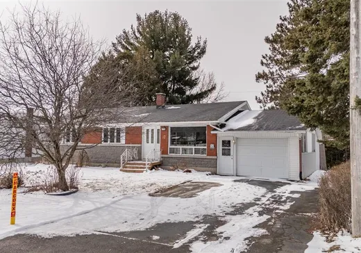 Bungalow à vendre - 17 Rue Jeanne-Mance, Victoriaville, G6P5N6