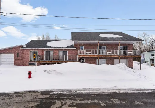 Maison à étages à vendre - 320 Rue de l'Envol, Shawinigan, G0X1L0