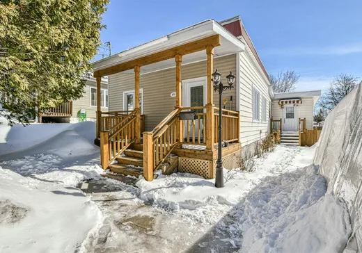 Bungalow à vendre - 575 Rue Laverdure, Sainte-Agathe-des-Monts, J8C2X8