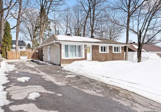 Bungalow à vendre - 3209 Route de l'Aéroport, La Haute-Saint-Charles, G3K1C3