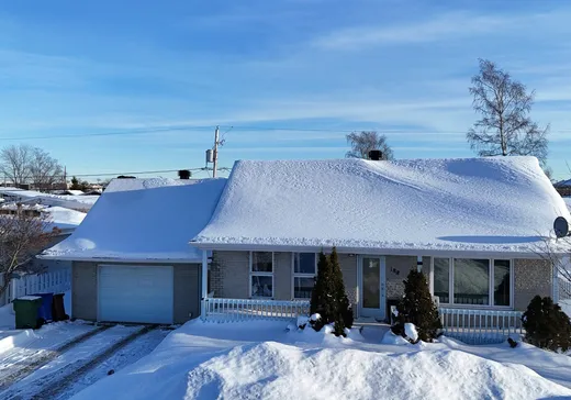 Maison à vendre - 188 Rue Smith, Sept-Îles, G4R 3W6