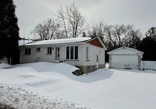 Maison à vendre - 185 Rue Rose-Alma, Rosemère, J7A 3B5