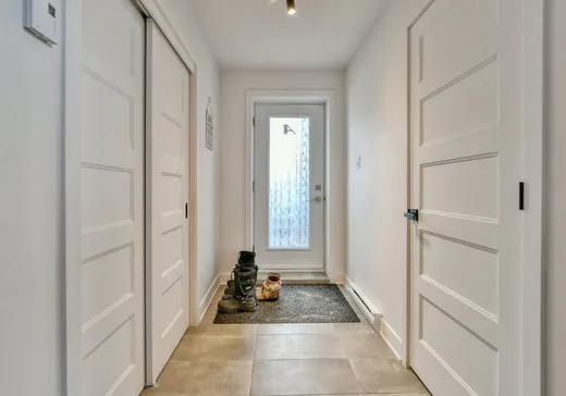 Condo à vendre - 3172 Rue André, Sainte-Marthe-sur-le-Lac, J0N 1P0