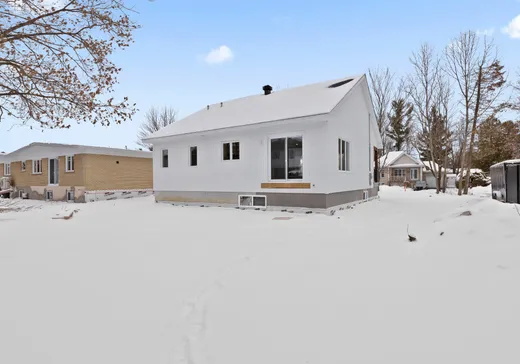 Maison à vendre - 221 Rue Poliquin, Lavaltrie, J5T 2X5