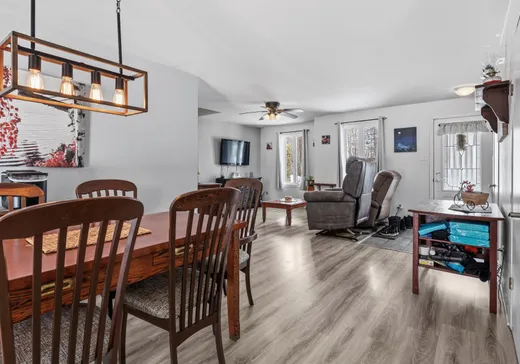 Maison à vendre - 68 Rue du Domaine, Lavaltrie, J5T 3M9