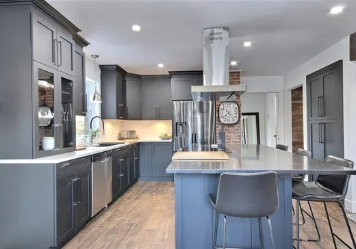 House for sale - 955 Rue Maisonneuve, Magog, J1X 2N8