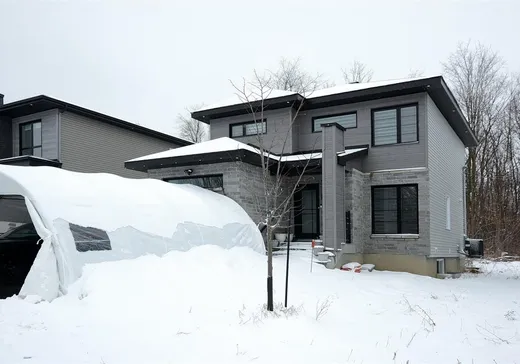 Maison à vendre - 693 Av. de la Traversée, Salaberry-de-Valleyfield, J6S 0P5
