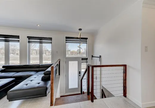 Maison à vendre - 480 Rue de la Neuve-France, Saint-Jean-sur-Richelieu, J3B 1A5