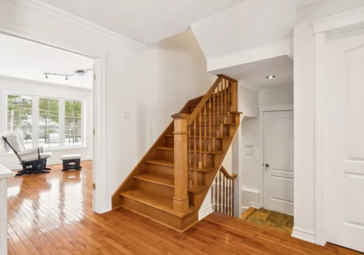 Maison à vendre - 2340 Rue du Conservatoire, Les Cedres, J7T 3C9