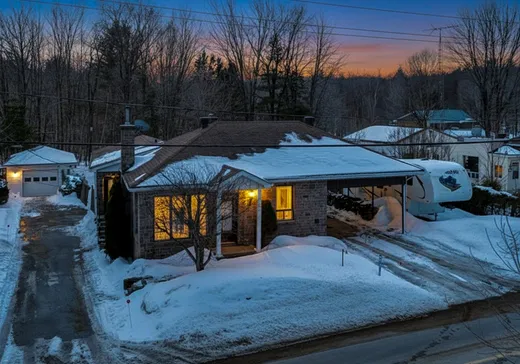 Maison à étages à vendre - 65 Ch. de la Carrière, Brownsburg-Chatham, J8G1L1