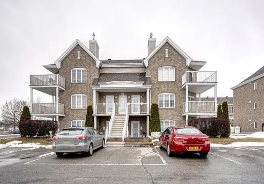 Condo for sale - 561 Rue Château Bello, Sainte-Marthe-sur-le-Lac, J0N1P0