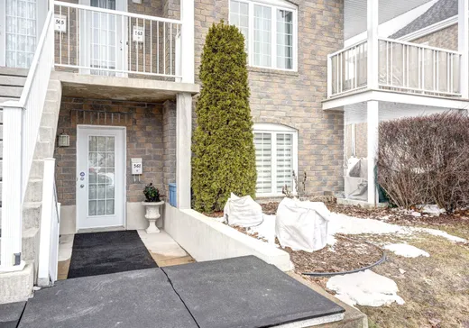 Condo for sale - 561 Rue Château Bello, Sainte-Marthe-sur-le-Lac, J0N 1P0