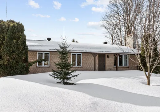 House for sale - 41 Place Verdan, Saint-Charles-Borromée, J6E 6T3