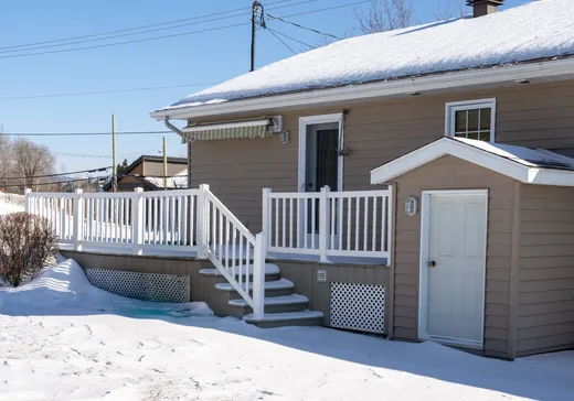 Maison à vendre - 373 Rue St-Édouard, Saint-Urbain, G0A 4K0