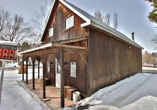 Maison à vendre - 129 Route 143, Richmond, J0B 2B0