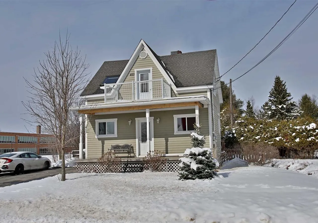 405 Rue St-Paul E. — photo 1