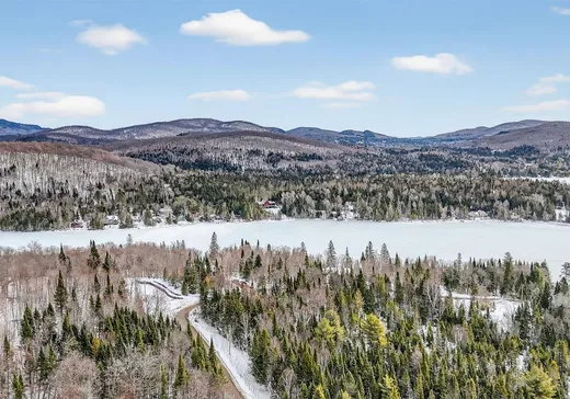 House for sale - 5 Ch. d'Azur, Val-des-Lacs, J0T 2P0