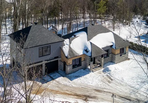 Maison à vendre - 275 Rue des Grands-Pics, Saint-Colomban, J5K 0H7