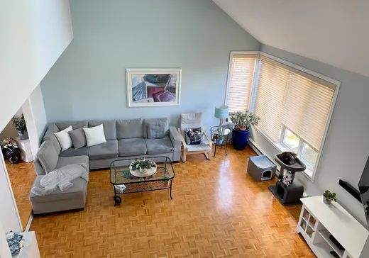 Maison à étages à vendre - 1115 Av. Stravinski, Brossard, J4X1W8