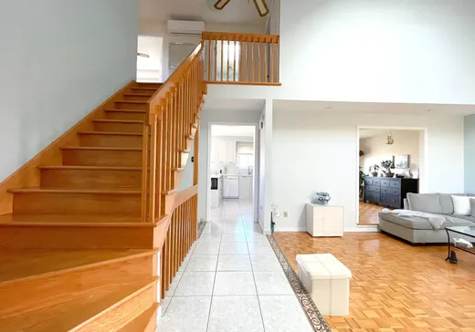 Maison à vendre - 1115 Av. Stravinski, Brossard, J4X 1W8