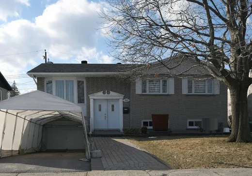 Maison à étages à vendre - 7521 Av. Fontevrault, Montréal (Anjou), H1J2A4