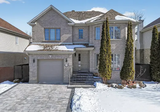 Maison à étages à vendre - 4815 Rue du Collège-Beaubois, Montréal (Pierrefonds-Roxborro), H8Y3T2